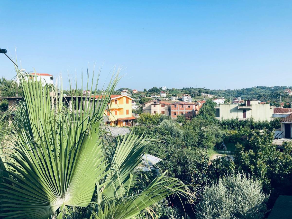 Villa Dede Nikolla Durrës 外观 照片